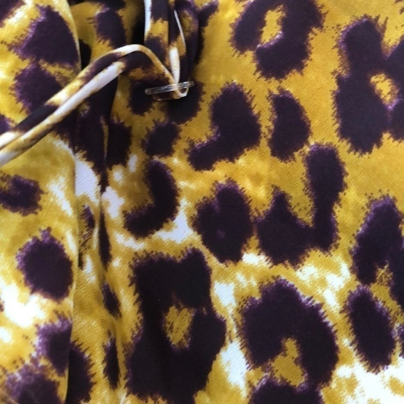 Blu Moon Sexy V Tank Top - Picture 7 of 13